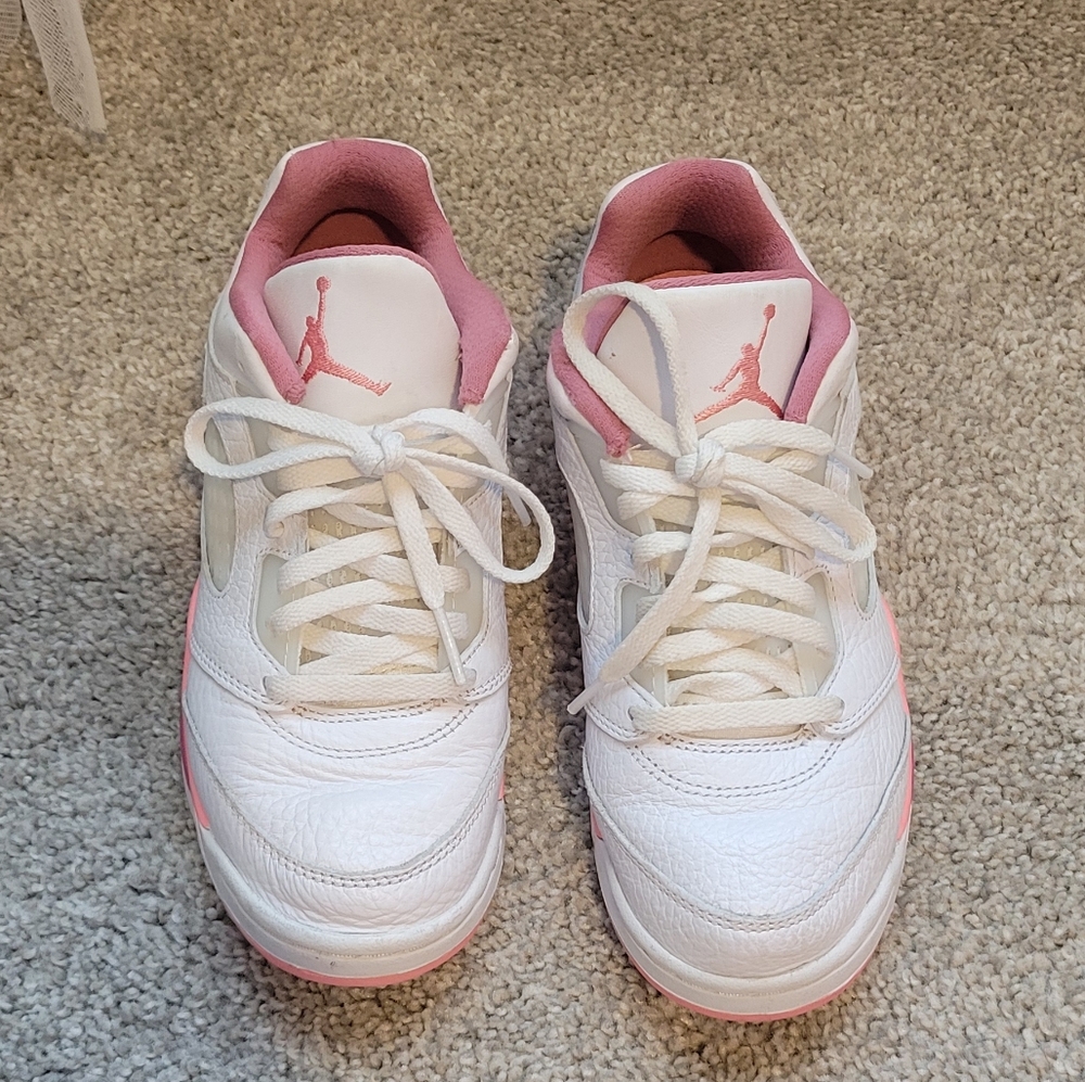 Shoes - Picture 2 of 7
